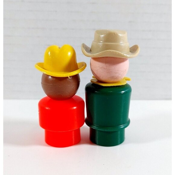 Vintage FISHER PRICE LITTLE PEOPLE Lot of 2 Cowboys - Picture 2 of 2